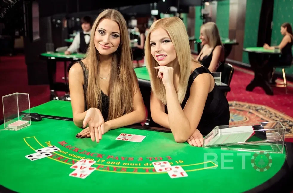 Suasana meja dealer live dengan elemen kamera dan panel permainan